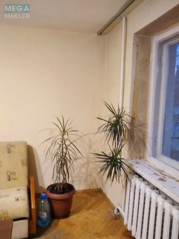 Продаж 1 кімнатної квартири (39/19,9/7,5), 3 пов. 9 пов. будинку, <a class="location-link" href="/kiev/" title="Недвижимость Київ">Київ</a>, <a class="location-link" href="/kiev/darnickij/" title="Недвижимость Дарницький район">Дарницький р-н</a>, Юрия Литвинского ул., 84 (изображение 9)