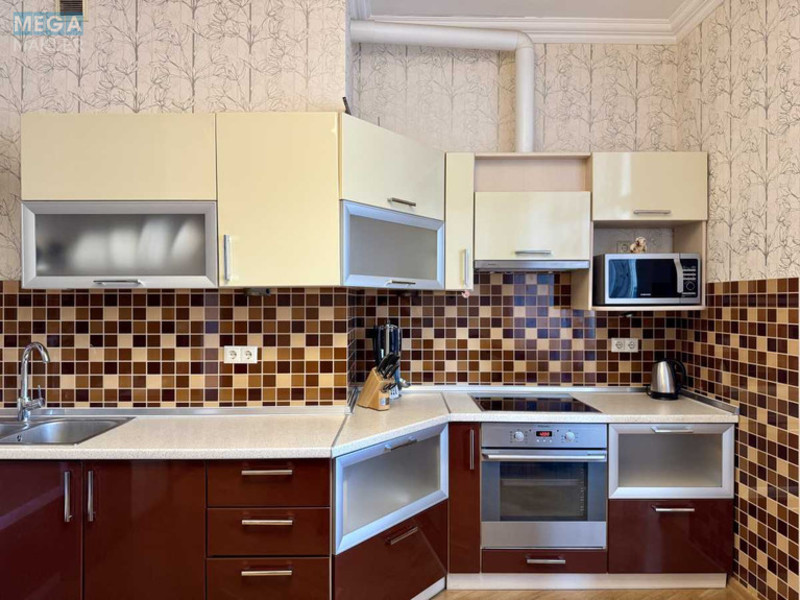 Оренда 1 кімнатної квартири, <a class="location-link" href="/kiev/" title="Недвижимость Київ">Київ</a>, <a class="location-link" href="/kiev/solomenskij/" title="Недвижимость Солом'янський район">Солом'янський р-н</a>, Кудряшова ул., 16 (изображение 3)