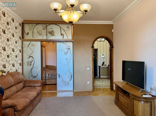 Оренда 1 кімнатної квартири, <a class="location-link" href="/kiev/" title="Недвижимость Київ">Київ</a>, <a class="location-link" href="/kiev/solomenskij/" title="Недвижимость Солом'янський район">Солом'янський р-н</a>, Кудряшова ул., 16 (изображение 7)