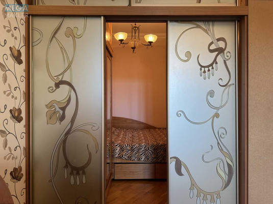 Оренда 1 кімнатної квартири, <a class="location-link" href="/kiev/" title="Недвижимость Київ">Київ</a>, <a class="location-link" href="/kiev/solomenskij/" title="Недвижимость Солом'янський район">Солом'янський р-н</a>, Кудряшова ул., 16 (изображение 12)