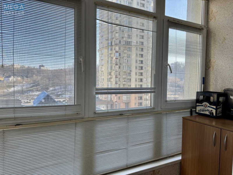 Оренда 1 кімнатної квартири, <a class="location-link" href="/kiev/" title="Недвижимость Київ">Київ</a>, <a class="location-link" href="/kiev/solomenskij/" title="Недвижимость Солом'янський район">Солом'янський р-н</a>, Кудряшова ул., 16 (изображение 14)