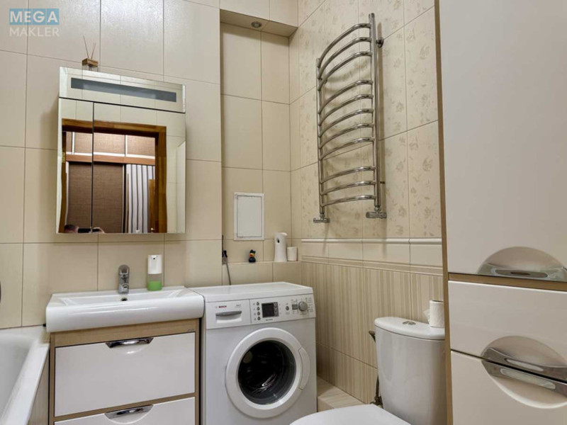 Оренда 1 кімнатної квартири, <a class="location-link" href="/kiev/" title="Недвижимость Київ">Київ</a>, <a class="location-link" href="/kiev/solomenskij/" title="Недвижимость Солом'янський район">Солом'янський р-н</a>, Кудряшова ул., 16 (изображение 18)