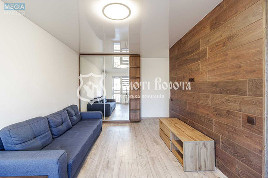 Продаж 1 кімнатної квартири (32,9/17/6,6), 4 пов. 5 пов. будинку, <a class="location-link" href="/kiev/" title="Недвижимость Київ">Київ</a>, <a class="location-link" href="/kiev/podolskij/" title="Недвижимость Подільський район">Подільський р-н</a>, Кирилівська вул., 115/1 (изображение 3)