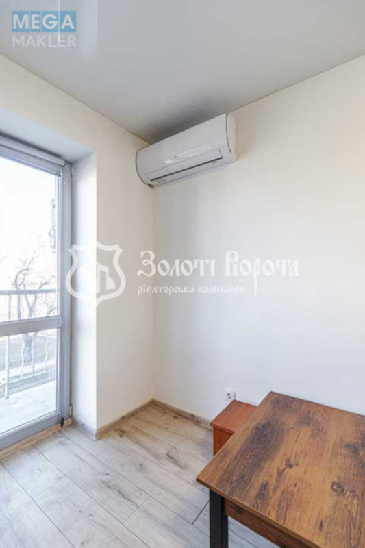 Продаж 1 кімнатної квартири (32,9/17/6,6), 4 пов. 5 пов. будинку, <a class="location-link" href="/kiev/" title="Недвижимость Київ">Київ</a>, <a class="location-link" href="/kiev/podolskij/" title="Недвижимость Подільський район">Подільський р-н</a>, Кирилівська вул., 115/1 (изображение 6)