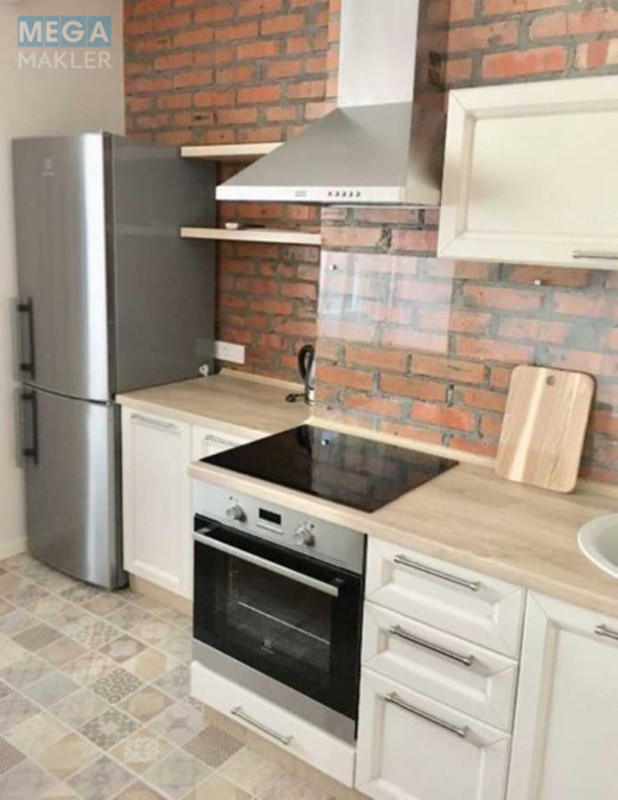 Оренда 1 кімнатної квартири, <a class="location-link" href="/kiev/" title="Недвижимость Київ">Київ</a>, <a class="location-link" href="/kiev/pecherskij/" title="Недвижимость Печерський район">Печерський р-н</a>, Леси Украинки бульв., 7В (изображение 2)