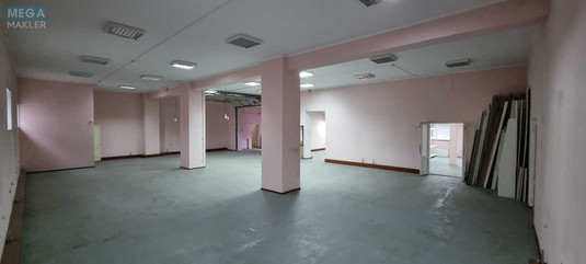 Продаж комплексу будівель та споруд, 310&nbsp;кв.м, под производство, <a class="location-link" href="/kiev/" title="Недвижимость Київ">Київ</a>, <a class="location-link" href="/kiev/darnickij/" title="Недвижимость Дарницький район">Дарницький р-н</a>, Евгения Харченко ул., 42 (изображение 3)