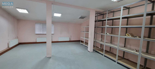 Продаж комплексу будівель та споруд, 310&nbsp;кв.м, под производство, <a class="location-link" href="/kiev/" title="Недвижимость Київ">Київ</a>, <a class="location-link" href="/kiev/darnickij/" title="Недвижимость Дарницький район">Дарницький р-н</a>, Евгения Харченко ул., 42 (изображение 4)