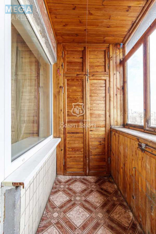 Продаж 1 кімнатної квартири (45,6/30/6,7), 9 пов. 9 пов. будинку, <a class="location-link" href="/kiev/" title="Недвижимость Київ">Київ</a>, <a class="location-link" href="/kiev/obolonskij/" title="Недвижимость Оболонський район">Оболонський р-н</a>, Кирилівська вул., 172 (изображение 5)