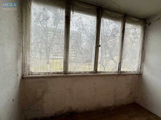 Продаж 3 кімнатної квартири (68/42/8), 1 пов. 9 пов. будинку, <a class="location-link" href="/kiev/" title="Недвижимость Київ">Київ</a>, <a class="location-link" href="/kiev/svyatoshinskij/" title="Недвижимость Святошинський район">Святошинський р-н</a>, Академіка Корольова просп., 4 (изображение 16)