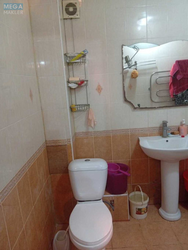 Оренда кімнати (підселення), <a class="location-link" href="/odessa/" title="Недвижимость Одеса">Одеса</a>, <a class="location-link" href="/odessa/malinovskij/" title="Недвижимость Малиновський район">Малиновський р-н</a>, Комитетская, 14 (изображение 2)