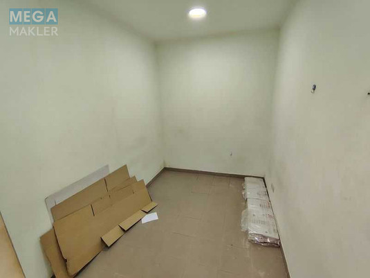 Оренда окремої будівлі/побудови, 155&nbsp;кв.м, <a class="location-link" href="/kiev/" title="Недвижимость Київ">Київ</a>, <a class="location-link" href="/kiev/podolskij/" title="Недвижимость Подільський район">Подільський р-н</a>, Свободи просп., 2в (изображение 11)