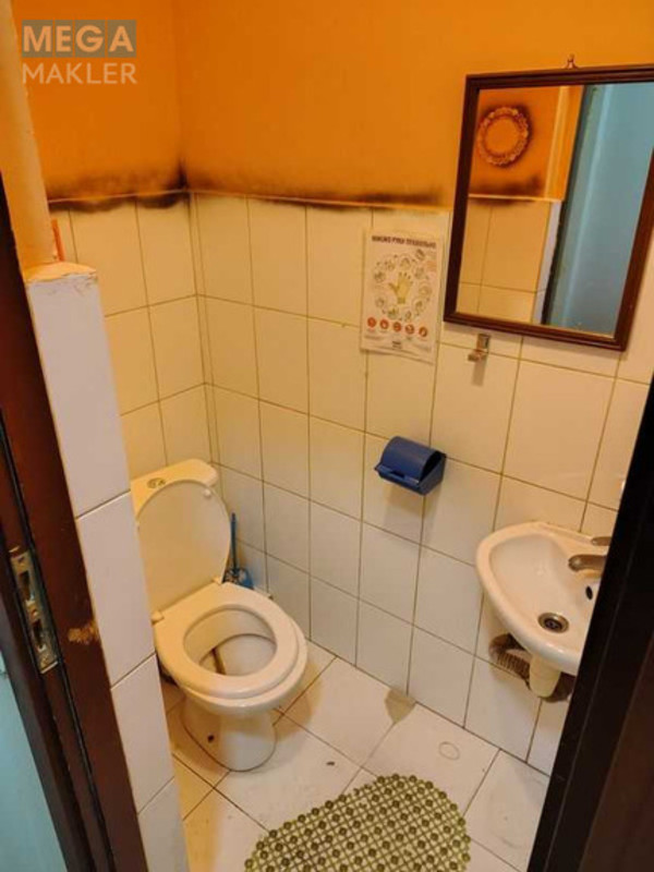 Оренда окремої будівлі/побудови, 155&nbsp;кв.м, <a class="location-link" href="/kiev/" title="Недвижимость Київ">Київ</a>, <a class="location-link" href="/kiev/podolskij/" title="Недвижимость Подільський район">Подільський р-н</a>, Свободи просп., 2в (изображение 15)