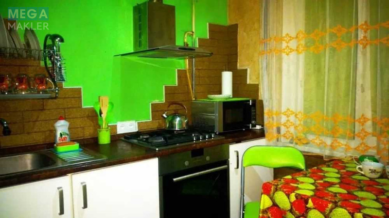 Оренда 2 кімнатної квартири, <a class="location-link" href="/kiev/" title="Недвижимость Київ">Київ</a>, <a class="location-link" href="/kiev/shevchenkovskij/" title="Недвижимость Шевченківський район">Шевченківський р-н</a>, Даниила Щербаковского ул., 51Б (изображение 3)