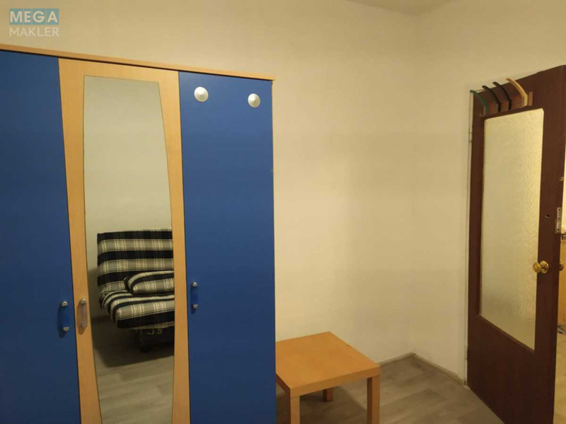 Оренда кімнати (підселення), <a class="location-link" href="/kiev/" title="Недвижимость Київ">Київ</a>, <a class="location-link" href="/kiev/obolonskij/" title="Недвижимость Оболонський район">Оболонський р-н</a>, Героїв Сталінграду просп., 50 (изображение 2)