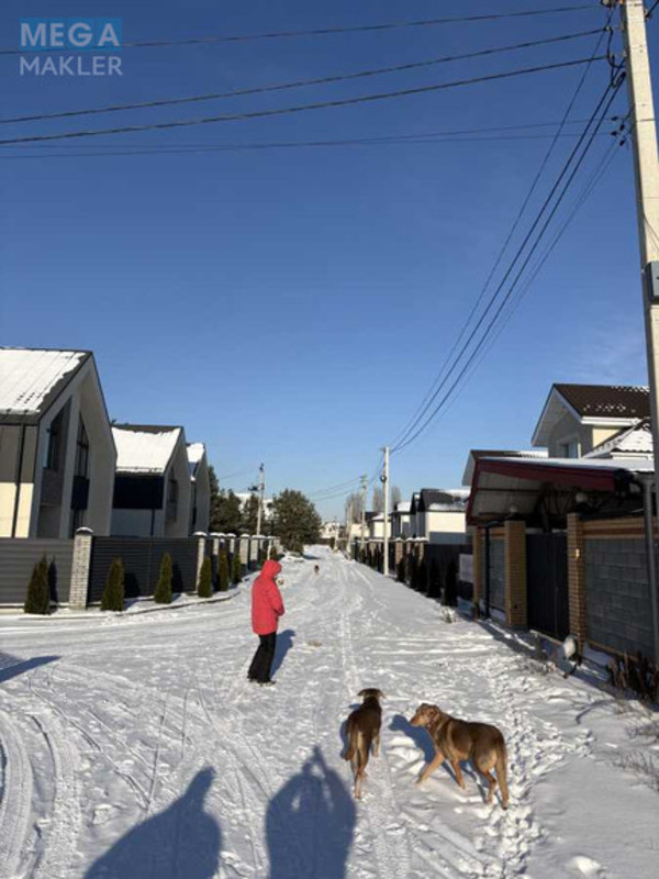 Продаж дома, 2&nbsp;поверху, 210&nbsp;кв.м, 5&nbsp;кімнат, ділянка 7&nbsp;соток, <a class="location-link" href="/schastlivoe-selo-kv/" title="Недвижимость Щасливі">Щасливе</a>, Константиновская (изображение 22)