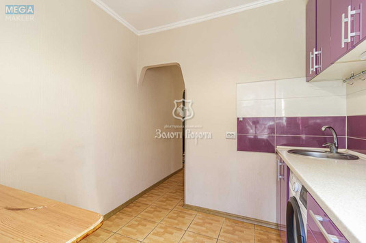 Продаж 2 кімнатної квартири (44,8/27/6), 1 пов. 5 пов. будинку, <a class="location-link" href="/kiev/" title="Недвижимость Київ">Київ</a>, <a class="location-link" href="/kiev/shevchenkovskij/" title="Недвижимость Шевченківський район">Шевченківський р-н</a>, Олени Теліги вул., 37в (изображение 10)