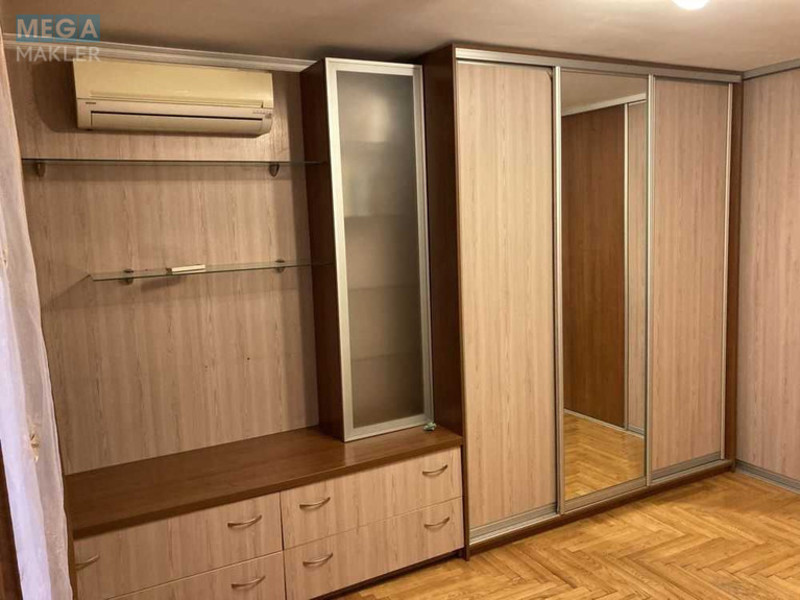 Оренда 1 кімнатної квартири, <a class="location-link" href="/kiev/" title="Недвижимость Київ">Київ</a>, <a class="location-link" href="/kiev/svyatoshinskij/" title="Недвижимость Святошинський район">Святошинський р-н</a>, Жолудєва вул., 1б (изображение 4)