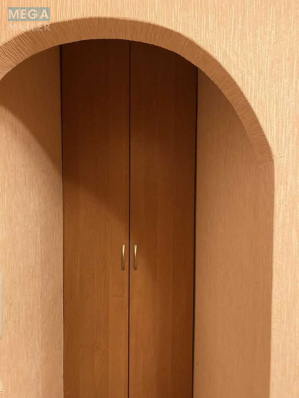 Оренда 1 кімнатної квартири, <a class="location-link" href="/kiev/" title="Недвижимость Київ">Київ</a>, <a class="location-link" href="/kiev/svyatoshinskij/" title="Недвижимость Святошинський район">Святошинський р-н</a>, Жолудєва вул., 1б (изображение 10)