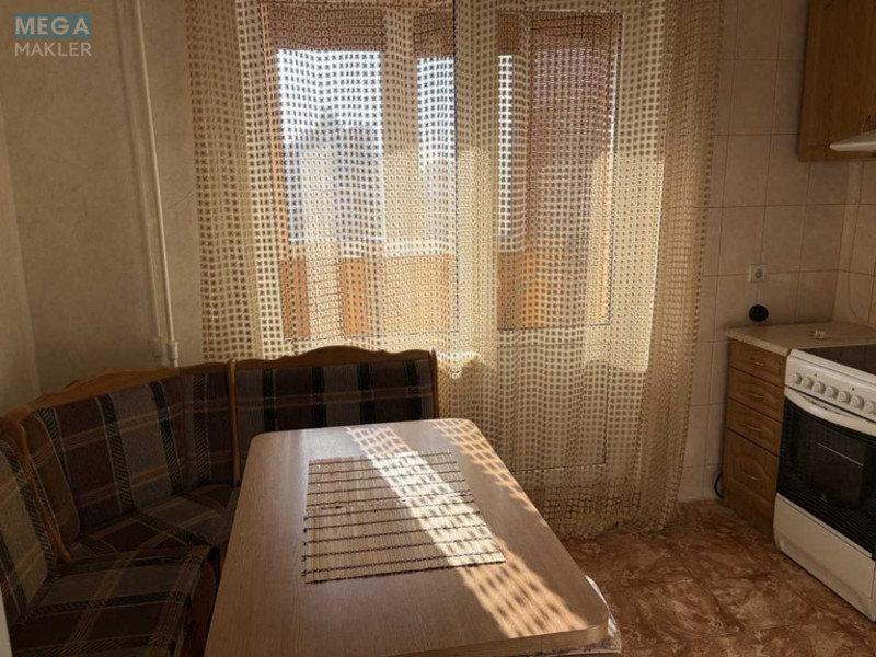 Оренда 1 кімнатної квартири, <a class="location-link" href="/kiev/" title="Недвижимость Київ">Київ</a>, <a class="location-link" href="/kiev/darnickij/" title="Недвижимость Дарницький район">Дарницький р-н</a>, Ялтинська вул., 15 (изображение 5)