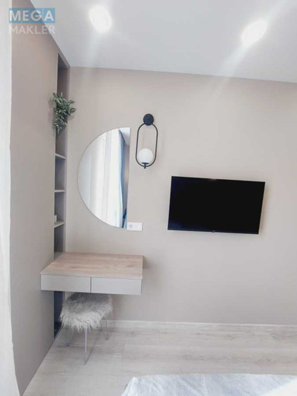 Оренда 1 кімнатної квартири, <a class="location-link" href="/kiev/" title="Недвижимость Київ">Київ</a>, <a class="location-link" href="/kiev/svyatoshinskij/" title="Недвижимость Святошинський район">Святошинський р-н</a>, Олеся Бердника ул., 1Г (изображение 4)