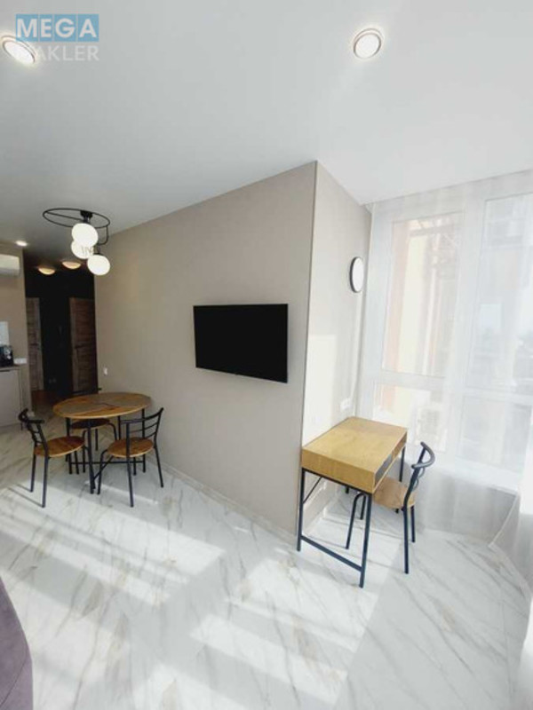 Оренда 1 кімнатної квартири, <a class="location-link" href="/kiev/" title="Недвижимость Київ">Київ</a>, <a class="location-link" href="/kiev/svyatoshinskij/" title="Недвижимость Святошинський район">Святошинський р-н</a>, Олеся Бердника ул., 1Г (изображение 9)