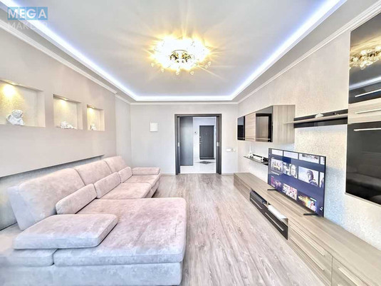 Продаж 2 кімнатної квартири (87,9/37,5/15,5), 16 пов. 25 пов. будинку, <a class="location-link" href="/kiev/" title="Недвижимость Київ">Київ</a>, <a class="location-link" href="/kiev/solomenskij/" title="Недвижимость Солом'янський район">Солом'янський р-н</a>, Лобановского просп., 4г (изображение 4)