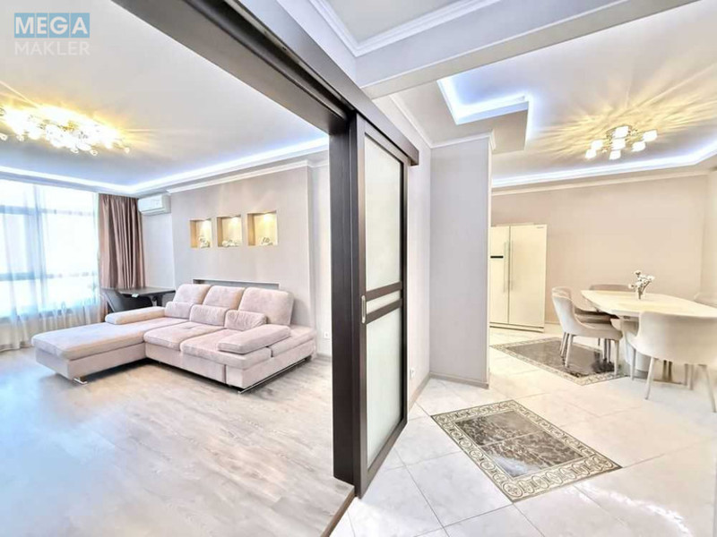 Продаж 2 кімнатної квартири (87,9/37,5/15,5), 16 пов. 25 пов. будинку, <a class="location-link" href="/kiev/" title="Недвижимость Київ">Київ</a>, <a class="location-link" href="/kiev/solomenskij/" title="Недвижимость Солом'янський район">Солом'янський р-н</a>, Лобановского просп., 4г (изображение 6)