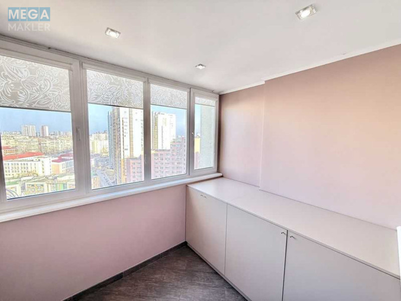 Продаж 2 кімнатної квартири (87,9/37,5/15,5), 16 пов. 25 пов. будинку, <a class="location-link" href="/kiev/" title="Недвижимость Київ">Київ</a>, <a class="location-link" href="/kiev/solomenskij/" title="Недвижимость Солом'янський район">Солом'янський р-н</a>, Лобановского просп., 4г (изображение 21)