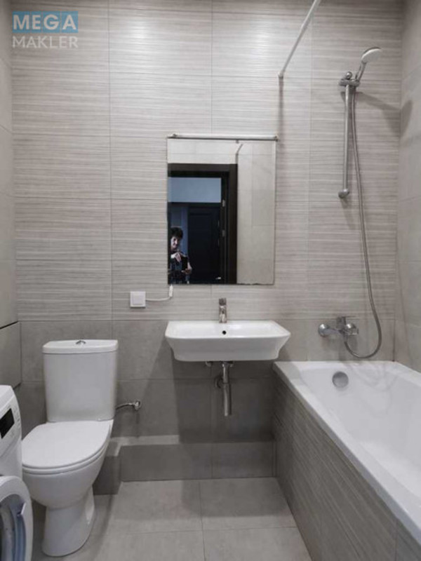 Оренда 1 кімнатної квартири, <a class="location-link" href="/kiev/" title="Недвижимость Київ">Київ</a>, <a class="location-link" href="/kiev/dneprovskij/" title="Недвижимость Дніпровський район">Дніпровський р-н</a>, Андрея Аболмасова ул., 7 (изображение 15)