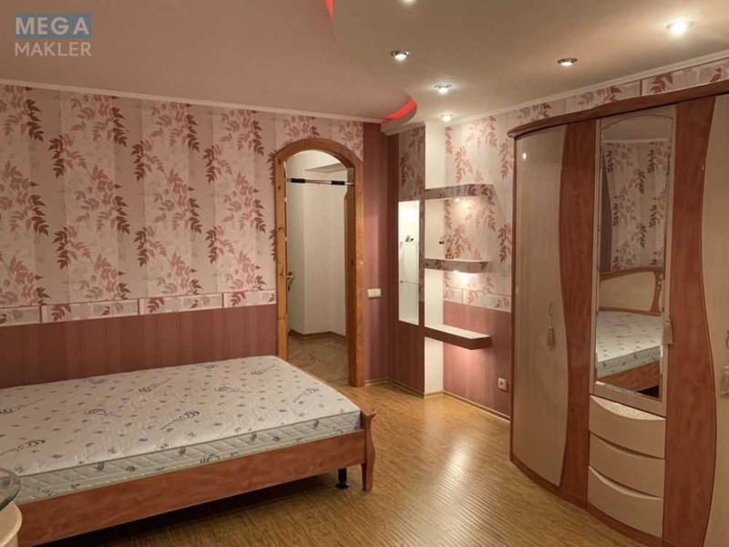 Продаж 3 кімнатної квартири (181/?/18), 4 пов. 8 пов. будинку, <a class="location-link" href="/belaya-tserkov/" title="Недвижимость Біла Церква">Біла Церква</a>, Партизанська (изображение 20)