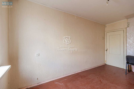 Продаж 2 кімнатної квартири (46/30/8), 6 пов. 9 пов. будинку, <a class="location-link" href="/kiev/" title="Недвижимость Київ">Київ</a>, <a class="location-link" href="/kiev/solomenskij/" title="Недвижимость Солом'янський район">Солом'янський р-н</a>, Вацлава Гавела бульв., 35/2 (изображение 6)