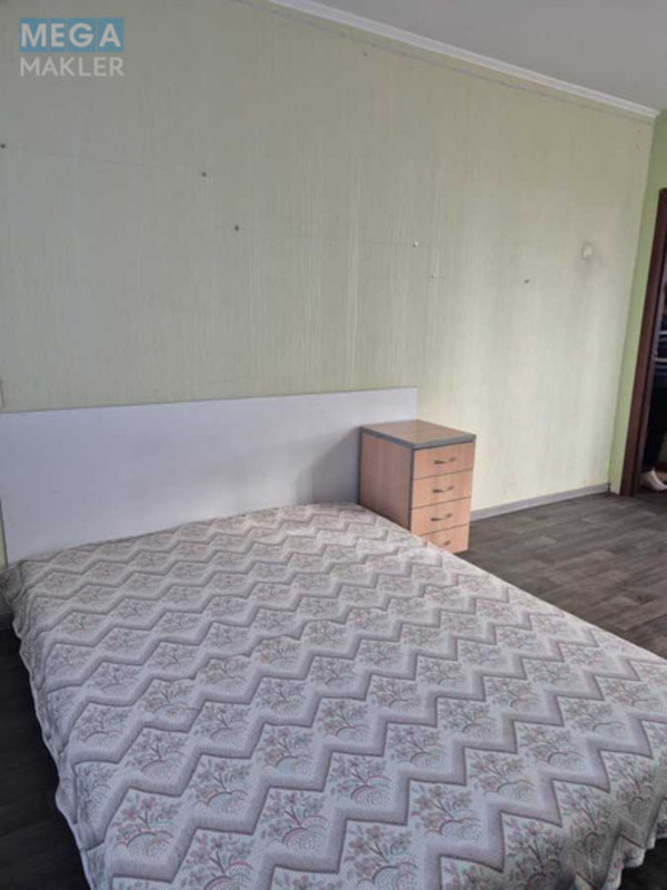 Оренда 3 кімнатної квартири, <a class="location-link" href="/kiev/" title="Недвижимость Київ">Київ</a>, <a class="location-link" href="/kiev/svyatoshinskij/" title="Недвижимость Святошинський район">Святошинський р-н</a>, Генерала Наумова вул., 31а (изображение 5)