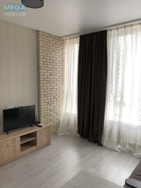 Оренда 1 кімнатної квартири, <a class="location-link" href="/kiev/" title="Недвижимость Київ">Київ</a>, <a class="location-link" href="/kiev/dneprovskij/" title="Недвижимость Дніпровський район">Дніпровський р-н</a>, Соборності просп., 17 (изображение 4)