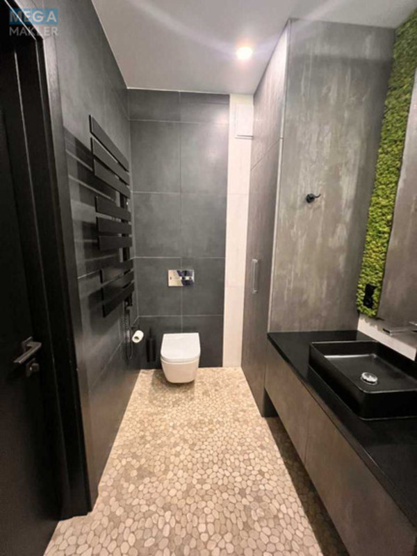 Оренда 3 кімнатної квартири, <a class="location-link" href="/kiev/" title="Недвижимость Київ">Київ</a>, <a class="location-link" href="/kiev/pecherskij/" title="Недвижимость Печерський район">Печерський р-н</a>, Предславинская ул., 53 (изображение 11)