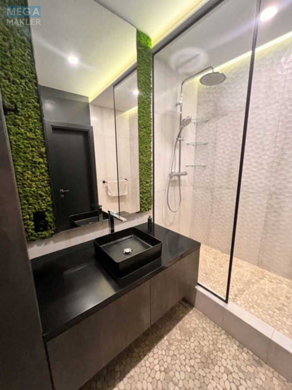 Оренда 3 кімнатної квартири, <a class="location-link" href="/kiev/" title="Недвижимость Київ">Київ</a>, <a class="location-link" href="/kiev/pecherskij/" title="Недвижимость Печерський район">Печерський р-н</a>, Предславинская ул., 53 (изображение 12)