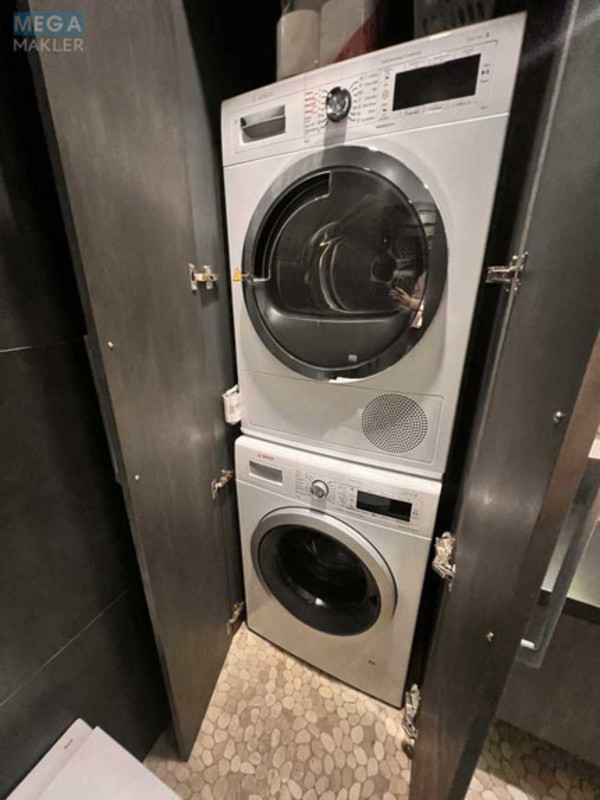 Оренда 3 кімнатної квартири, <a class="location-link" href="/kiev/" title="Недвижимость Київ">Київ</a>, <a class="location-link" href="/kiev/pecherskij/" title="Недвижимость Печерський район">Печерський р-н</a>, Предславинская ул., 53 (изображение 13)