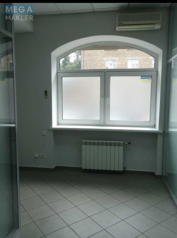 Оренда окремої будівлі/побудови, 90&nbsp;кв.м, <a class="location-link" href="/kiev/" title="Недвижимость Київ">Київ</a>, <a class="location-link" href="/kiev/podolskij/" title="Недвижимость Подільський район">Подільський р-н</a>, Турівська вул. (изображение 8)