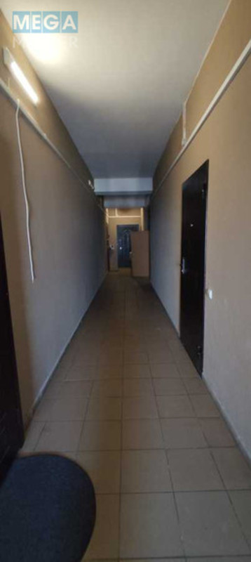 Продаж 3 кімнатної квартири (128/56/18), 6 пов. 11 пов. будинку, <a class="location-link" href="/kiev/" title="Недвижимость Київ">Київ</a>, <a class="location-link" href="/kiev/shevchenkovskij/" title="Недвижимость Шевченківський район">Шевченківський р-н</a>, Нагірна вул., 15 (изображение 15)