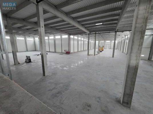 Оренда комерційної нерухомості, 6&nbsp;500&nbsp;кв.м, под склад, <a class="location-link" href="/kiev/" title="Недвижимость Київ">Київ</a>, <a class="location-link" href="/kiev/podolskij/" title="Недвижимость Подільський район">Подільський р-н</a>, Новоконстантиновская ул. (изображение 7)