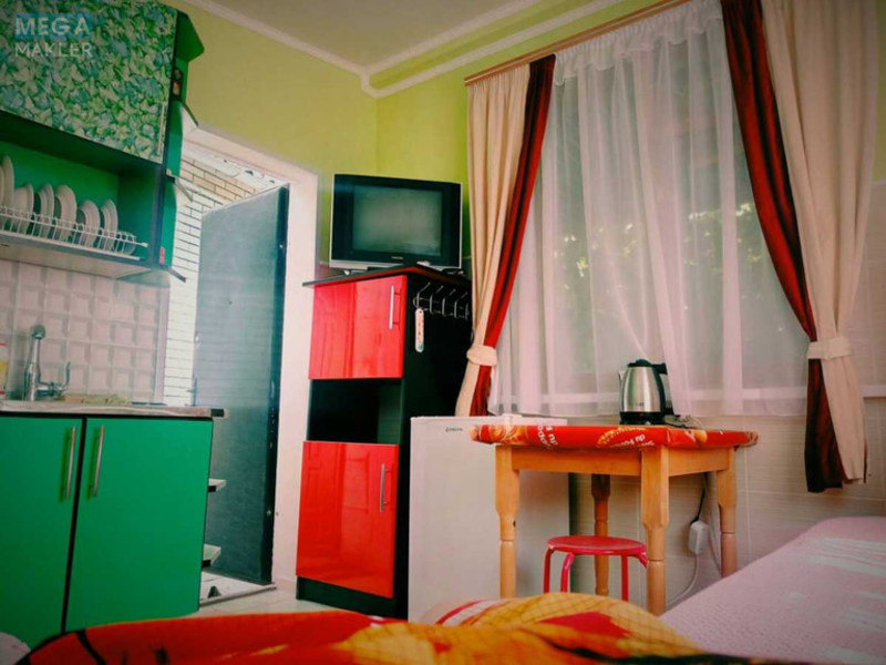 Оренда 1 кімнатної квартири, <a class="location-link" href="/kiev/" title="Недвижимость Київ">Київ</a>, <a class="location-link" href="/kiev/podolskij/" title="Недвижимость Подільський район">Подільський р-н</a>, Сырецкая ул. (изображение 4)