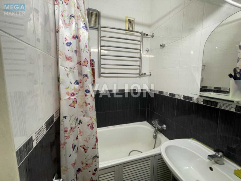 Продаж 4 кімнатної квартири (75/50/8), 5 пов. 5 пов. будинку, <a class="location-link" href="/kiev/" title="Недвижимость Київ">Київ</a>, <a class="location-link" href="/kiev/podolskij/" title="Недвижимость Подільський район">Подільський р-н</a>, Тульчинська вул., 7 (изображение 6)