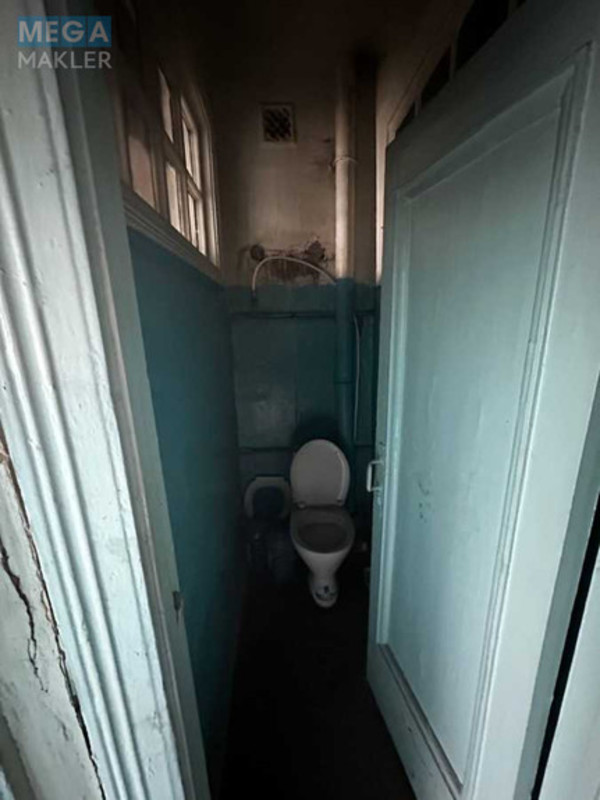 Продаж 1 кімнатної квартири (36/16/9), 5 пов. 5 пов. будинку, <a class="location-link" href="/kiev/" title="Недвижимость Київ">Київ</a>, <a class="location-link" href="/kiev/goloseevskij/" title="Недвижимость Голосіївський район">Голосіївський р-н</a>, Микільсько-Ботанічна вул., 7/9 (изображение 11)