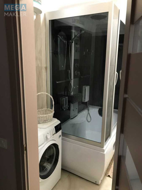 Оренда 1 кімнатної квартири, <a class="location-link" href="/odessa/" title="Недвижимость Одеса">Одеса</a>, <a class="location-link" href="/odessa/primorskij/" title="Недвижимость Приморський район">Приморський р-н</a>, Генуэзская, 1е (изображение 5)