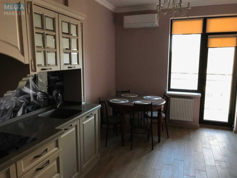 Оренда 1 кімнатної квартири, <a class="location-link" href="/odessa/" title="Недвижимость Одеса">Одеса</a>, <a class="location-link" href="/odessa/primorskij/" title="Недвижимость Приморський район">Приморський р-н</a>, Генуэзская, 1е (изображение 9)