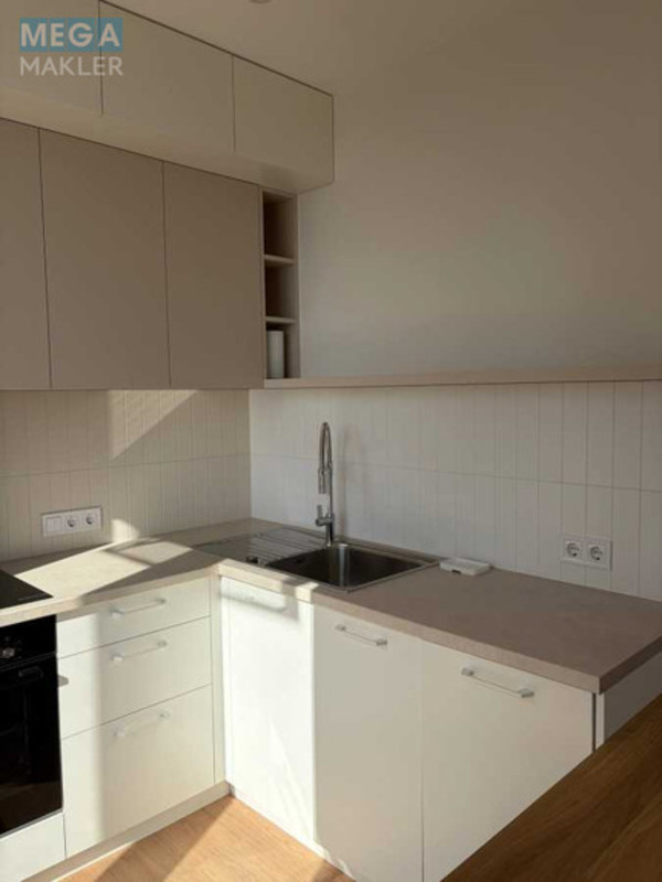 Оренда 2 кімнатної квартири, <a class="location-link" href="/kiev/" title="Недвижимость Київ">Київ</a>, <a class="location-link" href="/kiev/darnickij/" title="Недвижимость Дарницький район">Дарницький р-н</a>, Зарічна вул., 6 (изображение 5)