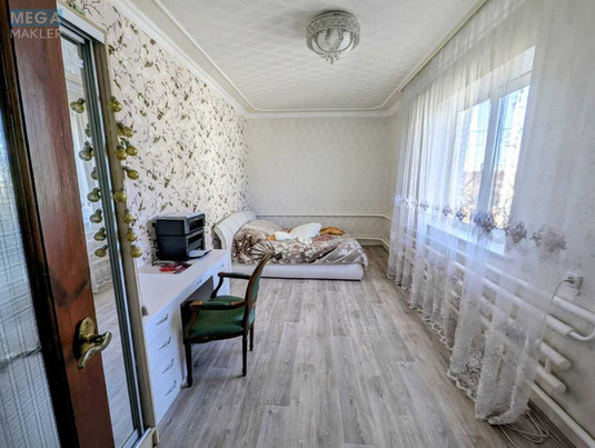 Продаж дома, 2&nbsp;поверху, 197&nbsp;кв.м, 5&nbsp;кімнат, ділянка 13&nbsp;соток, <a class="location-link" href="/belaya-tserkov/" title="Недвижимость Біла Церква">Біла Церква</a>, Південа (изображение 10)