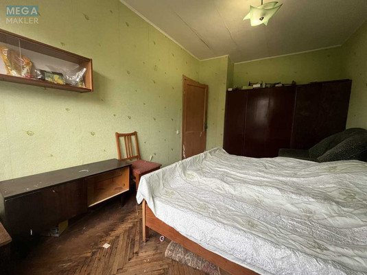 Продаж 2 кімнатної квартири (46/?/6), 5 пов. 5 пов. будинку, <a class="location-link" href="/kiev/" title="Недвижимость Київ">Київ</a>, <a class="location-link" href="/kiev/shevchenkovskij/" title="Недвижимость Шевченківський район">Шевченківський р-н</a>, Салютна вул., 8 (изображение 18)