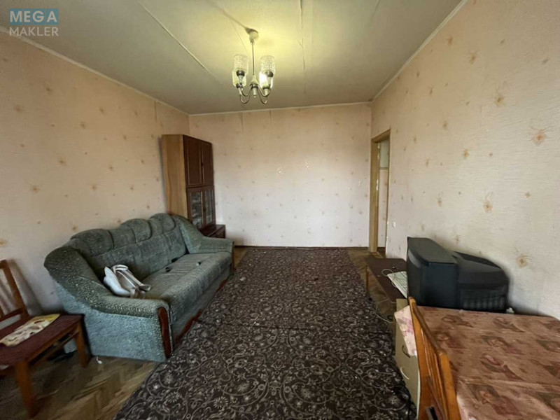 Продаж 2 кімнатної квартири (46/?/6), 5 пов. 5 пов. будинку, <a class="location-link" href="/kiev/" title="Недвижимость Київ">Київ</a>, <a class="location-link" href="/kiev/shevchenkovskij/" title="Недвижимость Шевченківський район">Шевченківський р-н</a>, Салютна вул., 8 (изображение 23)