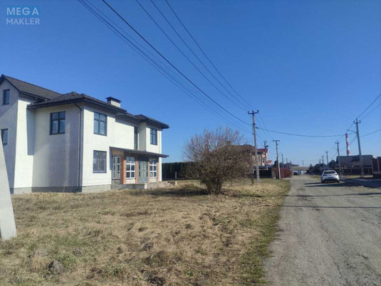 Продаж дома, 3&nbsp;поверху, 350&nbsp;кв.м, 5&nbsp;кімнат, ділянка 18&nbsp;соток, <a class="location-link" href="/pogreby-selo-kv-brovarskij-rajon/" title="Недвижимость Погреби">Погреби</a>, Гайова (изображение 15)