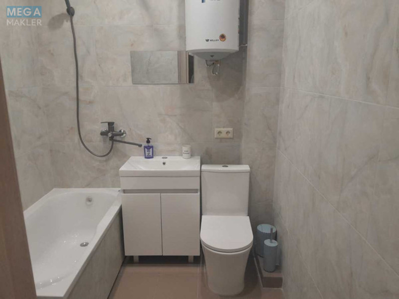 Оренда 1 кімнатної квартири, <a class="location-link" href="/kiev/" title="Недвижимость Київ">Київ</a>, <a class="location-link" href="/kiev/goloseevskij/" title="Недвижимость Голосіївський район">Голосіївський р-н</a>, Академіка Глушкова просп., 42 (изображение 4)